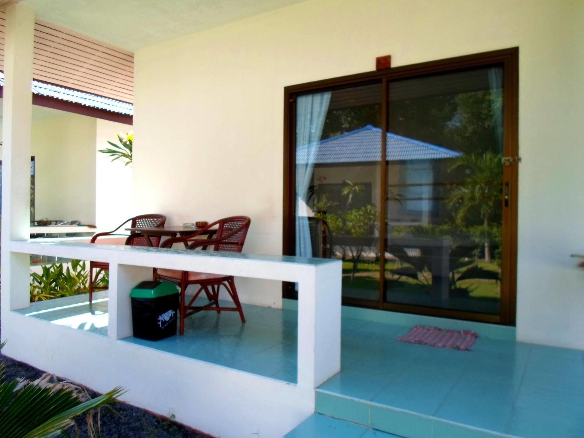 Baan Kuasakul Resort Mae Nam Beach Exterior foto