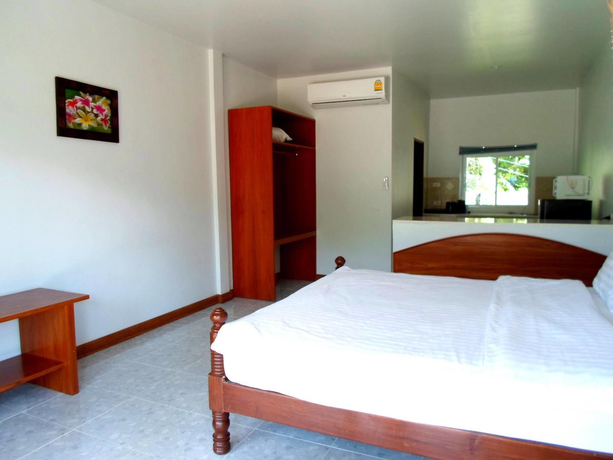 Baan Kuasakul Resort Mae Nam Beach Exterior foto